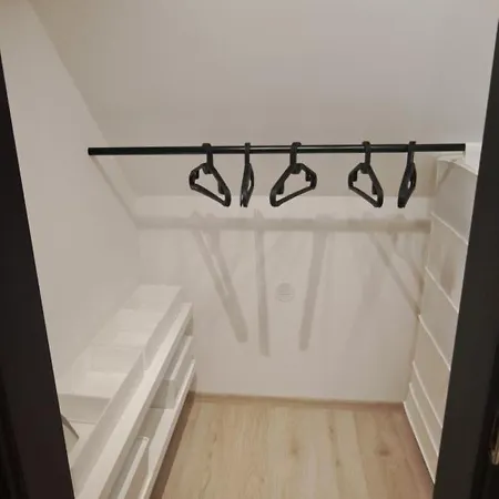 Vakantiehuis Pod Sosnowa Gora 2 *